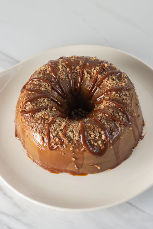 Torta de Nuez con Cajeta